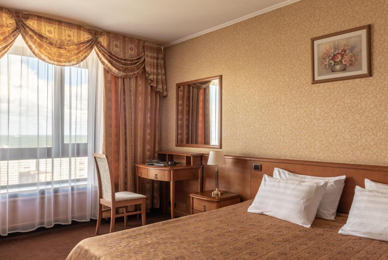 Cosmos Hotel Moskwa Zewnętrze zdjęcie